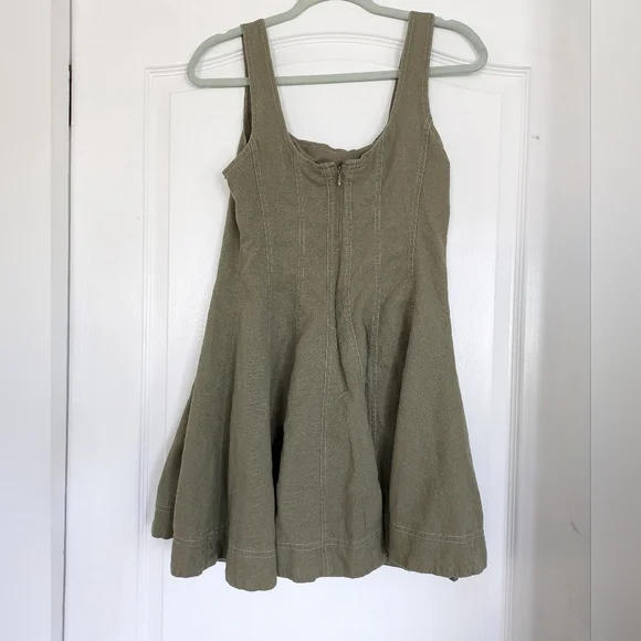 Christian Lacroix Dress Square Neck Linen Blend Olive Green - Picture 7 of 7